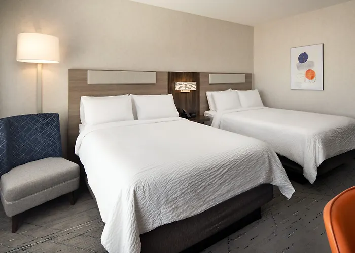Holiday Inn Express & Suites Fresno Airport By Ihg