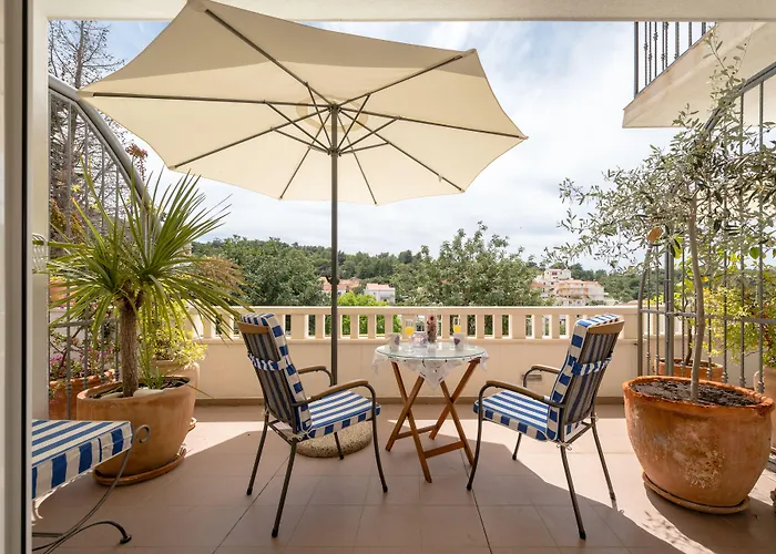 Villa Mili