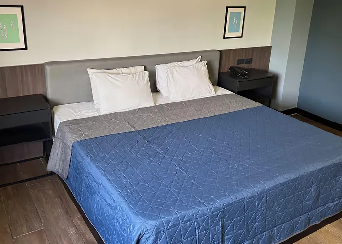 Hotel Le-Gar