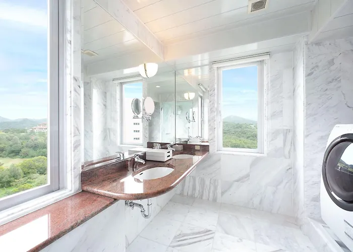 Oriental Hotel Okinawa Resort & Spa