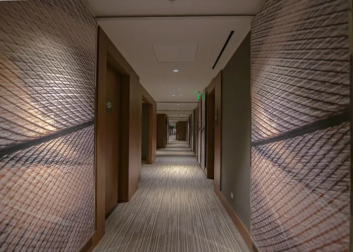 Ac Hotel By Marriott Santiago Cenco Costanera