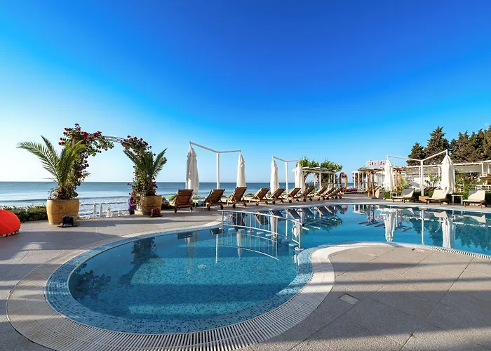 Aphrodite Beach Hotel