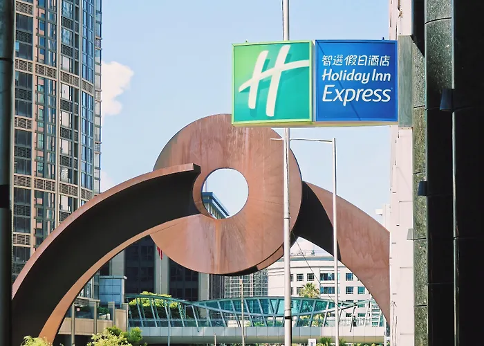 Holiday Inn Express Macau City Centre By Ihg