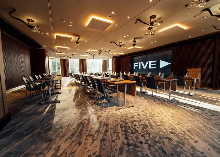 Five Zurich - Luxury City Resort