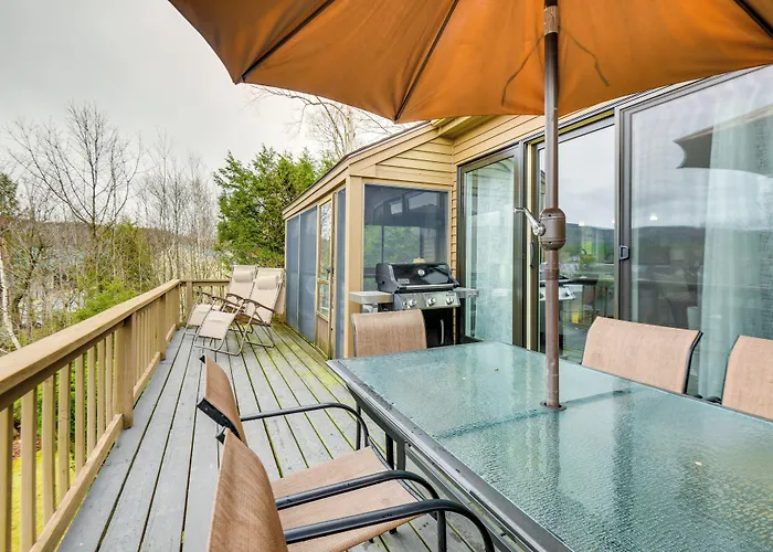 Newfound Lake Vacation Rental W/ Deck & Lake View
