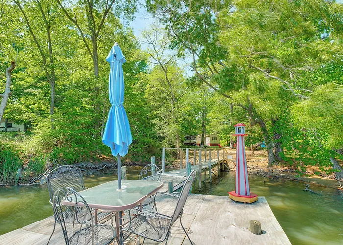 Heathsville Home W/ Sunroom < 10 Mi To Beach!