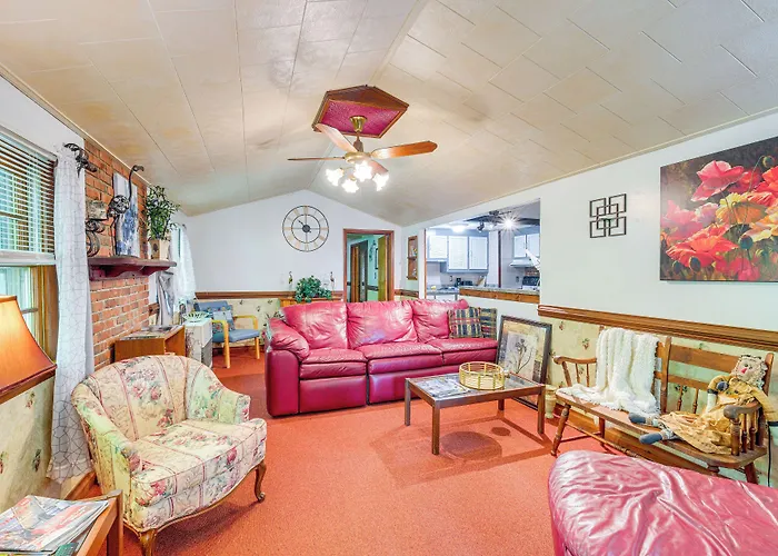 Heathsville Home W/ Sunroom < 10 Mi To Beach!