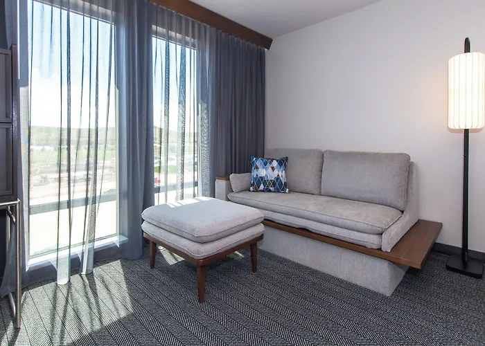 Courtyard By Marriott Rapid City