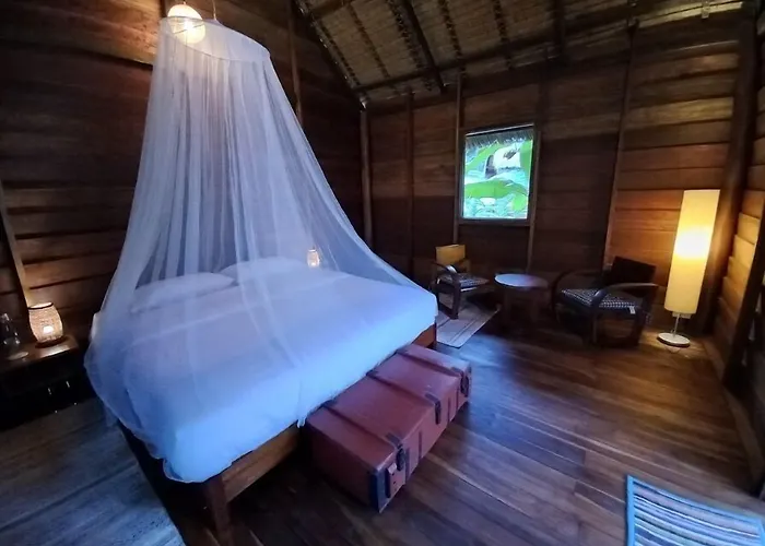 Naga Lodge