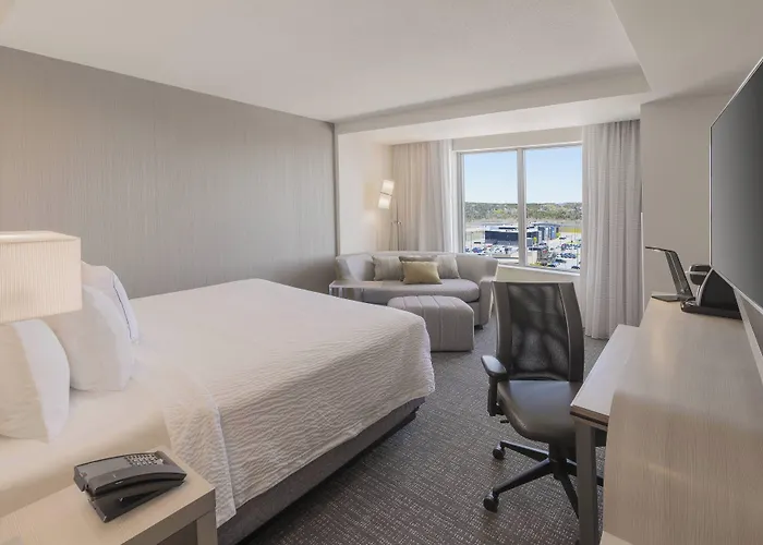 Courtyard By Marriott Halifax Dartmouth