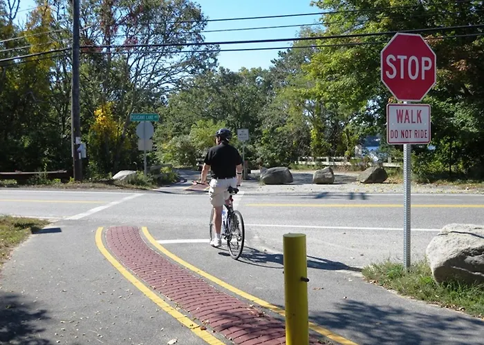 Harwich Port Retreat—Walk To Beach Rail Trail