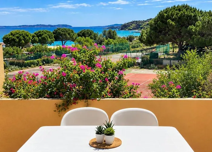Appartement pieds dans l’eau Vue Mer Bormes Les Mimosas