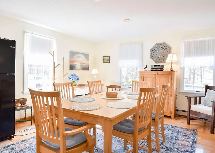 Lovely Home Close To Bike Bath And Beach