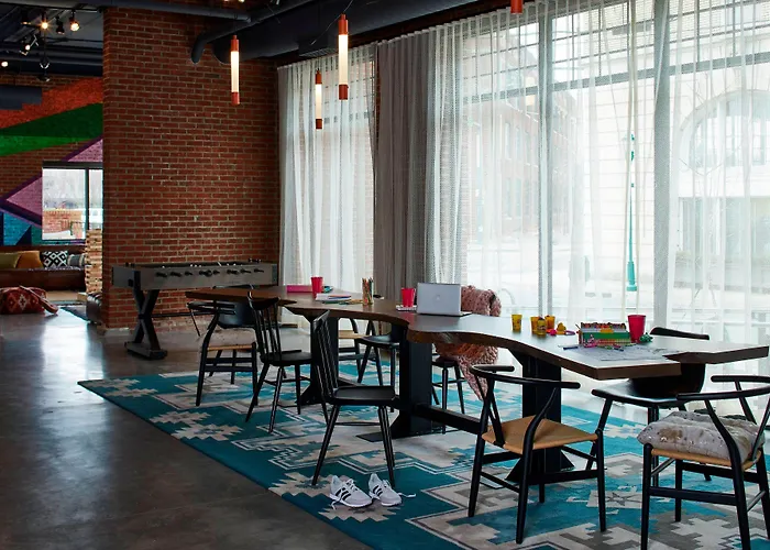 Moxy Chattanooga Downtown