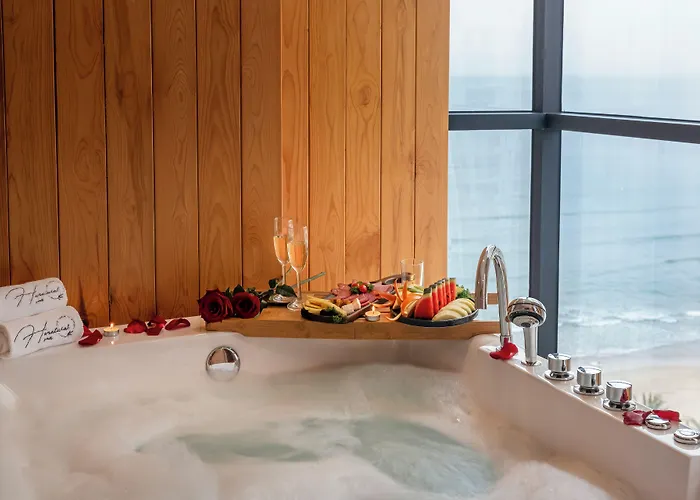 Haian Beach Hotel & Spa