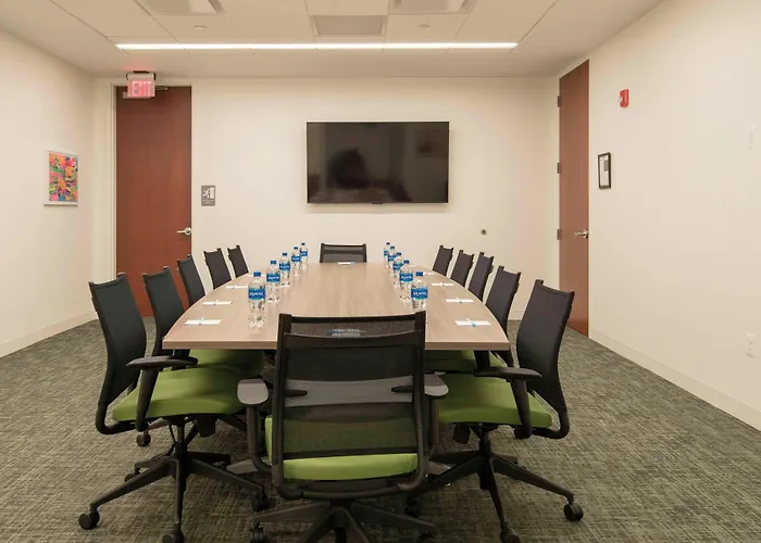 Fairfield Inn & Suites By Marriott Philadelphia Valley Forge/Great Valley