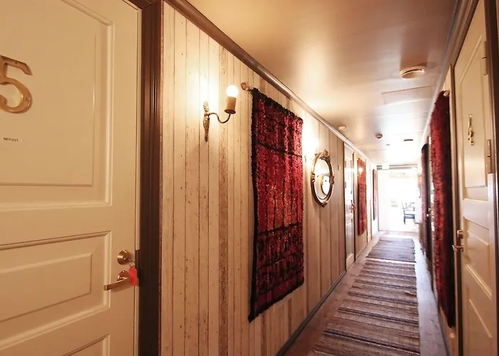 Elves Village Hotel