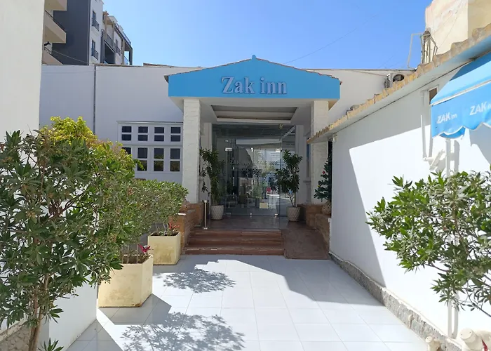 Zak Inn Residence