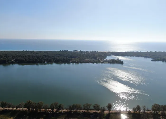 Kaiafas Lake Hotel