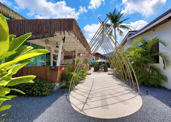 Maya Resort Samui - Family Resort