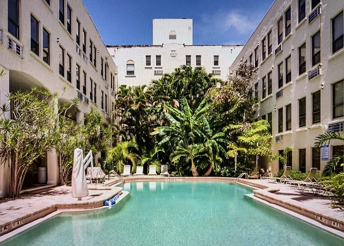 Tropicals Of Palm Beach