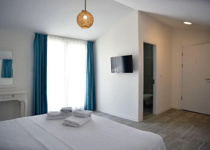 Zeytin Arasi Apart Otel