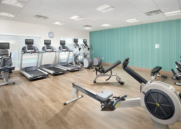 Holiday Inn Express & Suites San Antonio North-Windcrest By Ihg