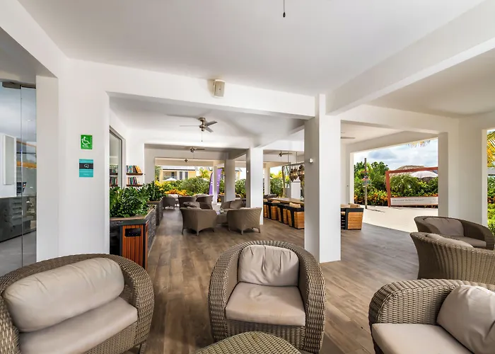 Delfins Beach Resort Bonaire, Tapestry Collection By Hilton