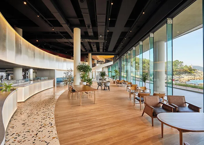 Ananti At Busan Cove