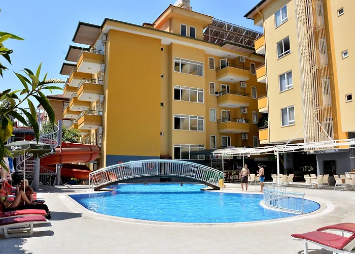 Rose Garden Apart Hotel