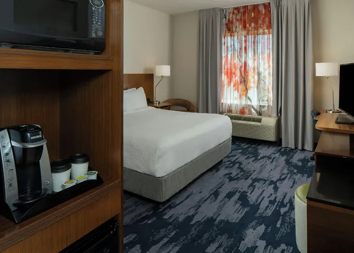 Fairfield Inn & Suites By Marriott Cut Off-Galliano