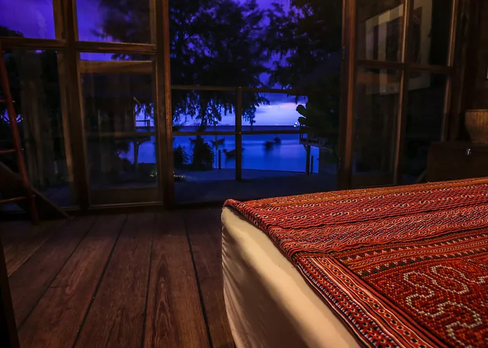 Castaway Resort Koh Lipe