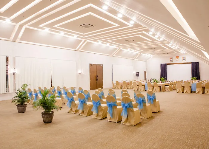 Jimbaran Bay Beach Resort And Spa By Prabhu