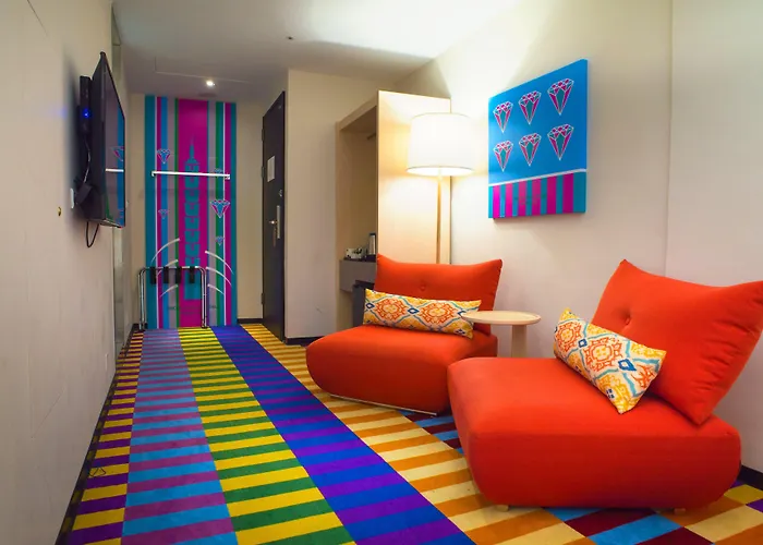 Green World Hotel - Zhonghua