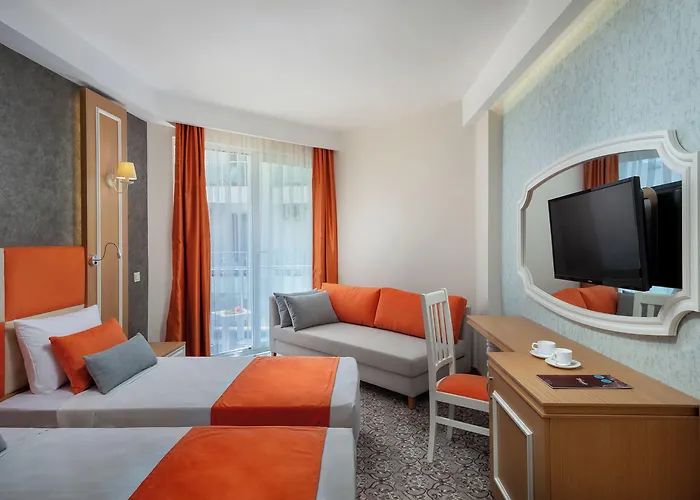 Golden Orange Hotel