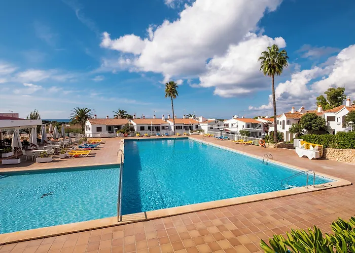 Apartamentos Son Bou Gardens By MENORCARENTALS