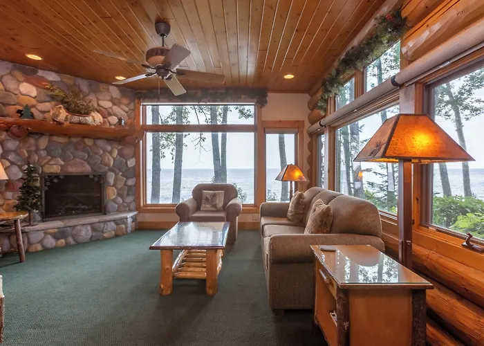 Grand Superior Lodge