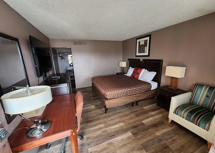 Satellite Inn