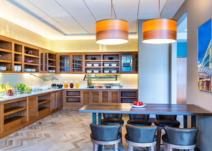 Hyatt Place At The Hollywood Casino Pittsburgh South