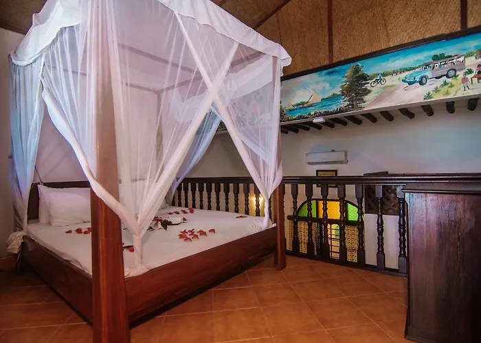 Mnarani Beach Cottages