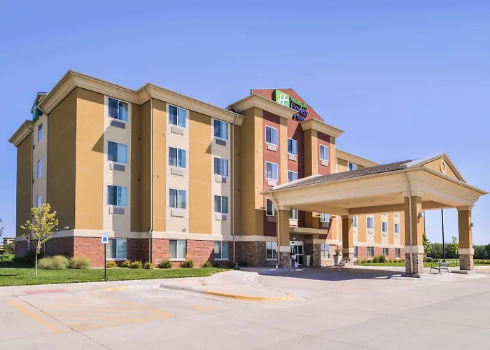 Holiday Inn Express Hotel & Suites York By Ihg