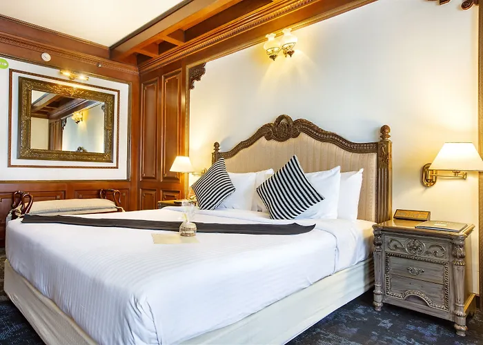 Hotel Sarina