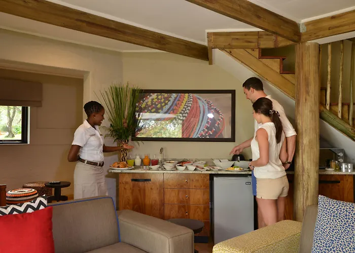 Victoria Falls Safari Suites