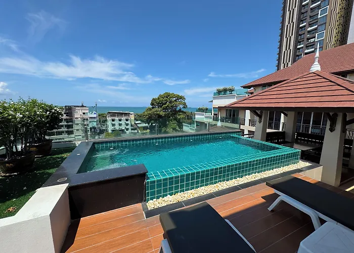 Jomtien Beach Penthouses
