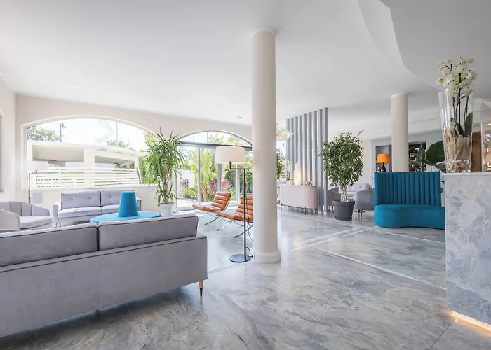 Hotel Luna