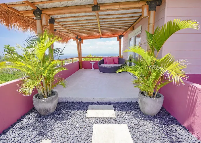 Pinkcoco Uluwatu - Constant Surprises & For Cool Adults Only
