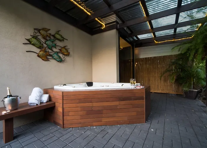 Seclude Rainforest Retreat (Adults Only)