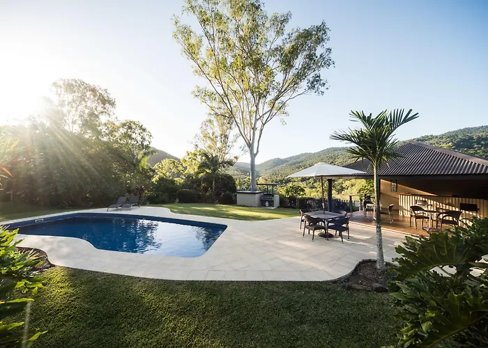 Seclude Rainforest Retreat (Adults Only)