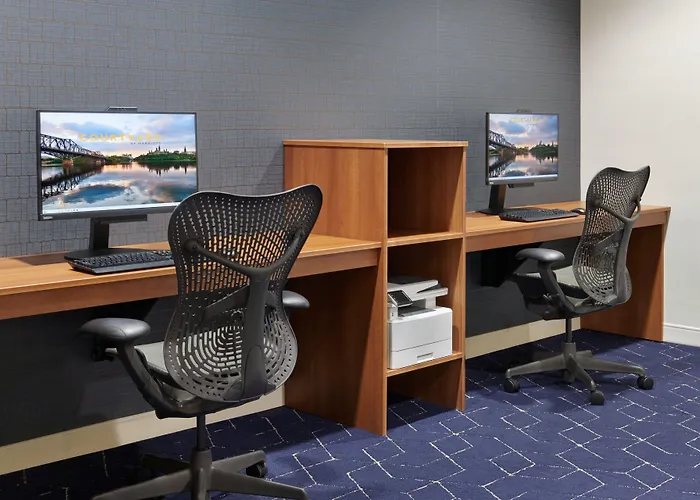 Courtyard By Marriott Ottawa East