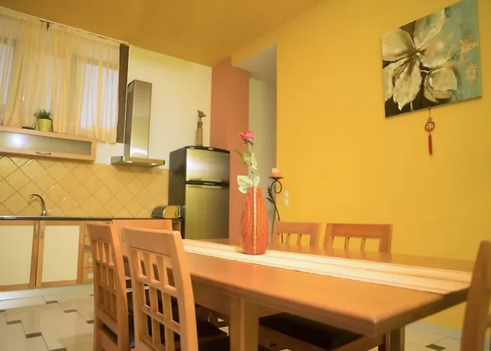 Mythos- Platanias- Hotel -Apts